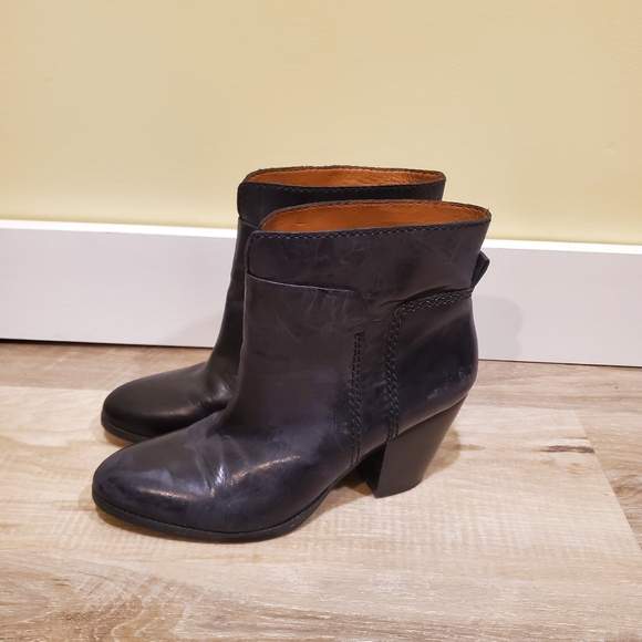 Nine West Black Booties, size 9.5 - Picture 7 of 11
